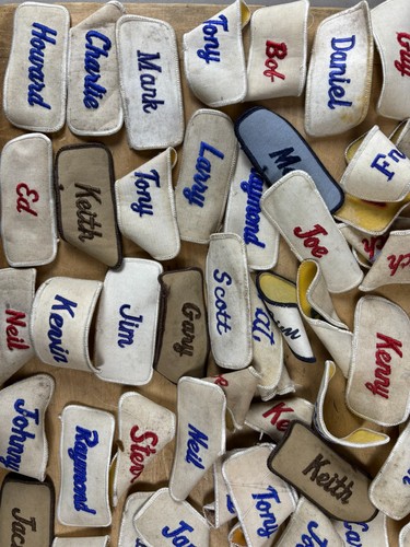 #9 WHOLESALE Vtg Lot 100 1970s Embroidered Cloth Name Uniform Patches - Picture 4 of 6