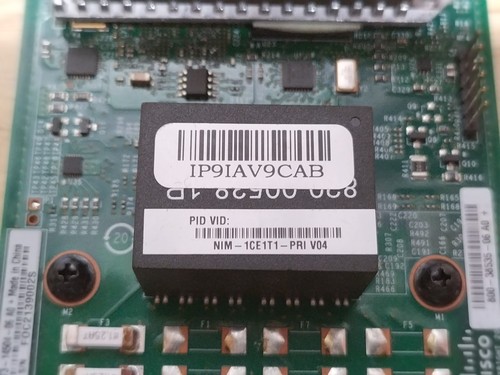 CISCO NIM-1CE1T1-PRI 1-portowy moduł głosowy multi-flex bagażnika z modułem PVDM4-32 V02 - Zdjęcie 4 z 6