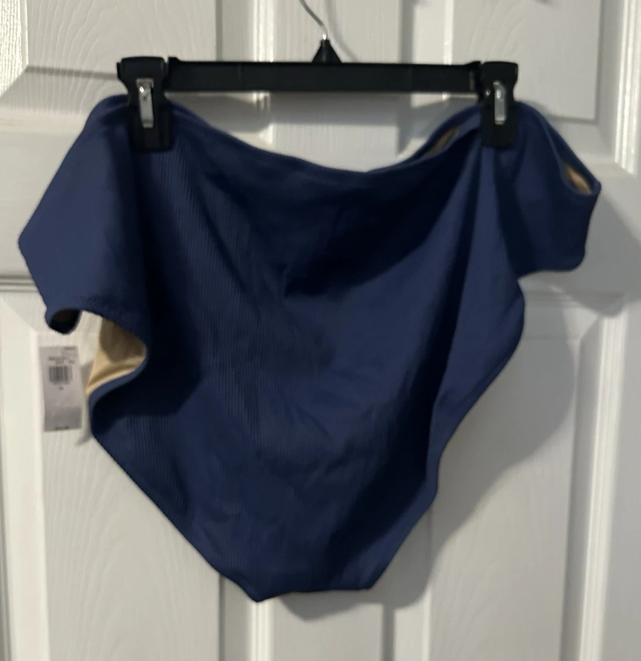 Conjunto de biquíni feminino 4x textura com nervuras azul marinho da Old Navy - Imagem 4 de 4