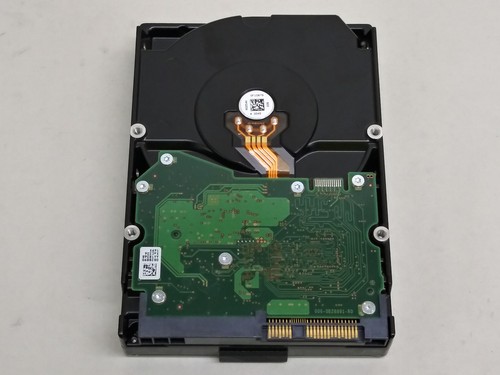 Lot of 50 HGST EMC HUS723020ALS640 Clar2000 2TB 3.5" SAS 2 Enterprise Hard Drive - Picture 2 of 3