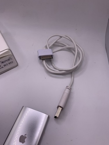 Apple iPod Nano 5th Generation A1320 Boxed *not Holding Charge - Faulty - Picture 8 of 8