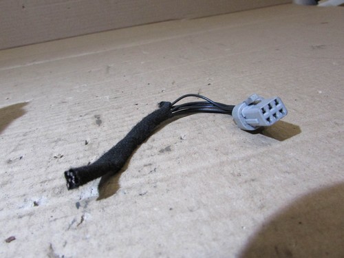 Range Rover L405 4.4 left rear door exterior door handle release connector plug - Imagen 1 de 5