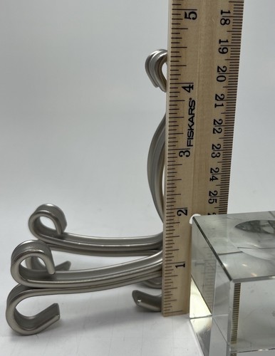 Inter Design Astoria verstellbare Staffelei 4,5" hoch Satin Silber - Bild 7 von 8