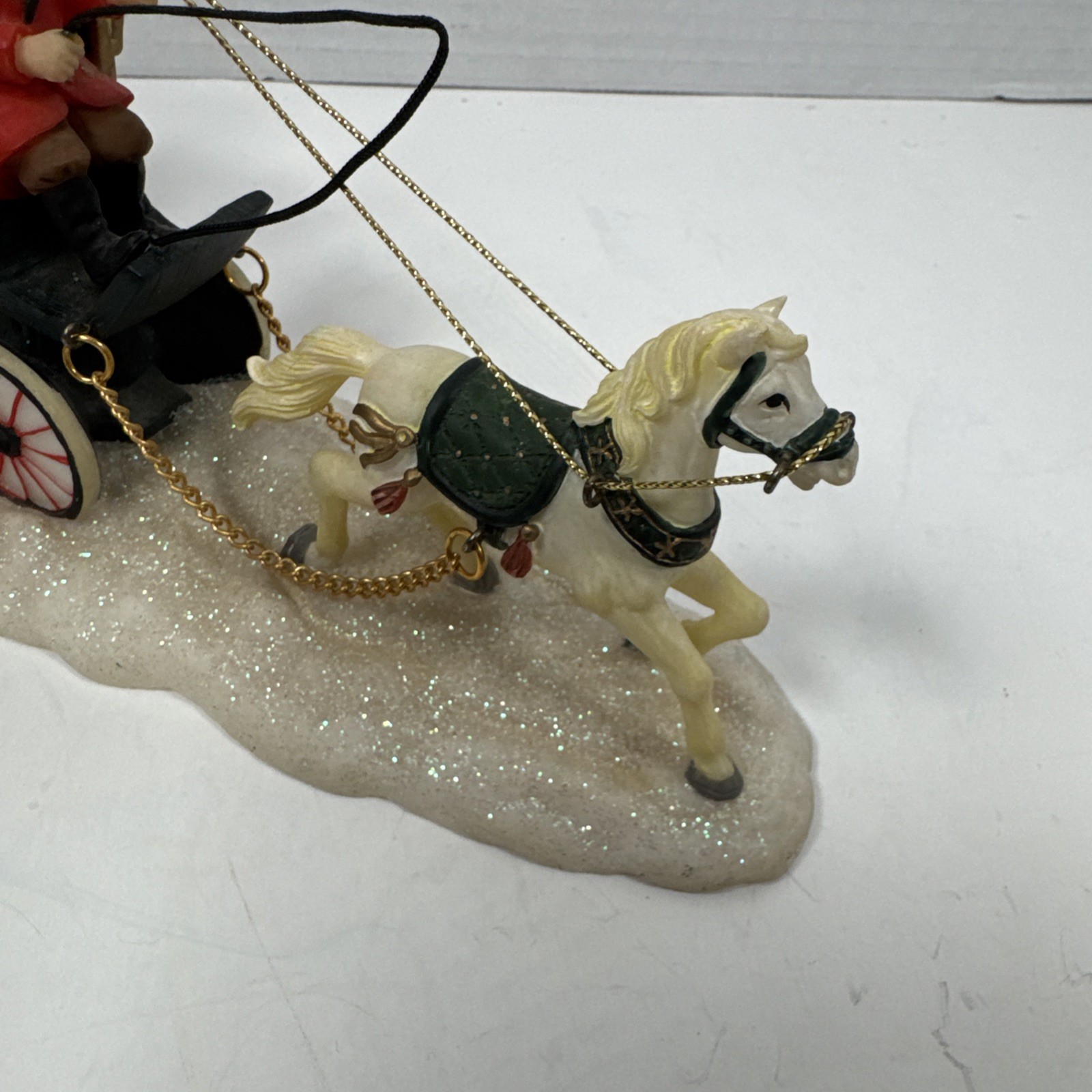 Picture 2 of 9