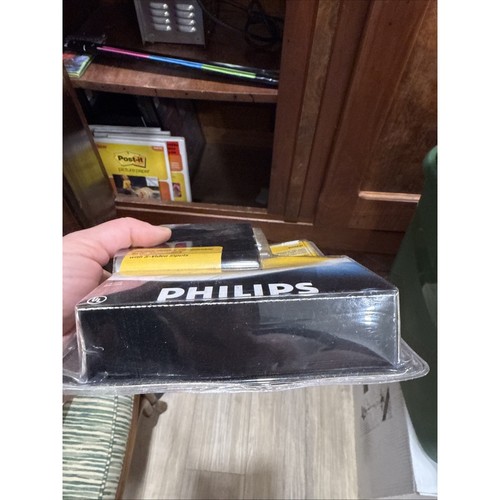 Philips PH61159 RF Modulator Converter Connector for DVD Players Game Consoles - Picture 2 of 3