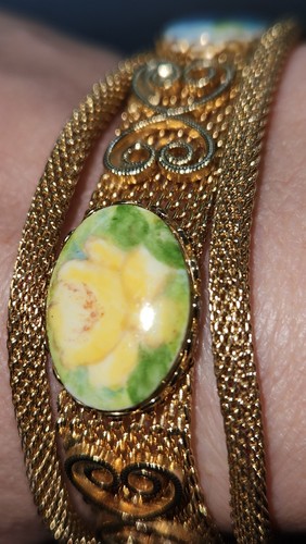 VTG MESH HANDPAINTED PORCELAIN FLORAL 22mm×16mm  FILLIGREE GOLD TONE BRACELET 7" - Picture 12 of 23