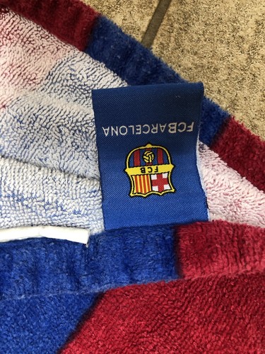 boys fcb barcelona hooded Beach towel - Picture 3 of 3