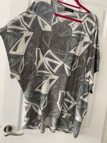 tunic top size XL - Picture 2 of 4