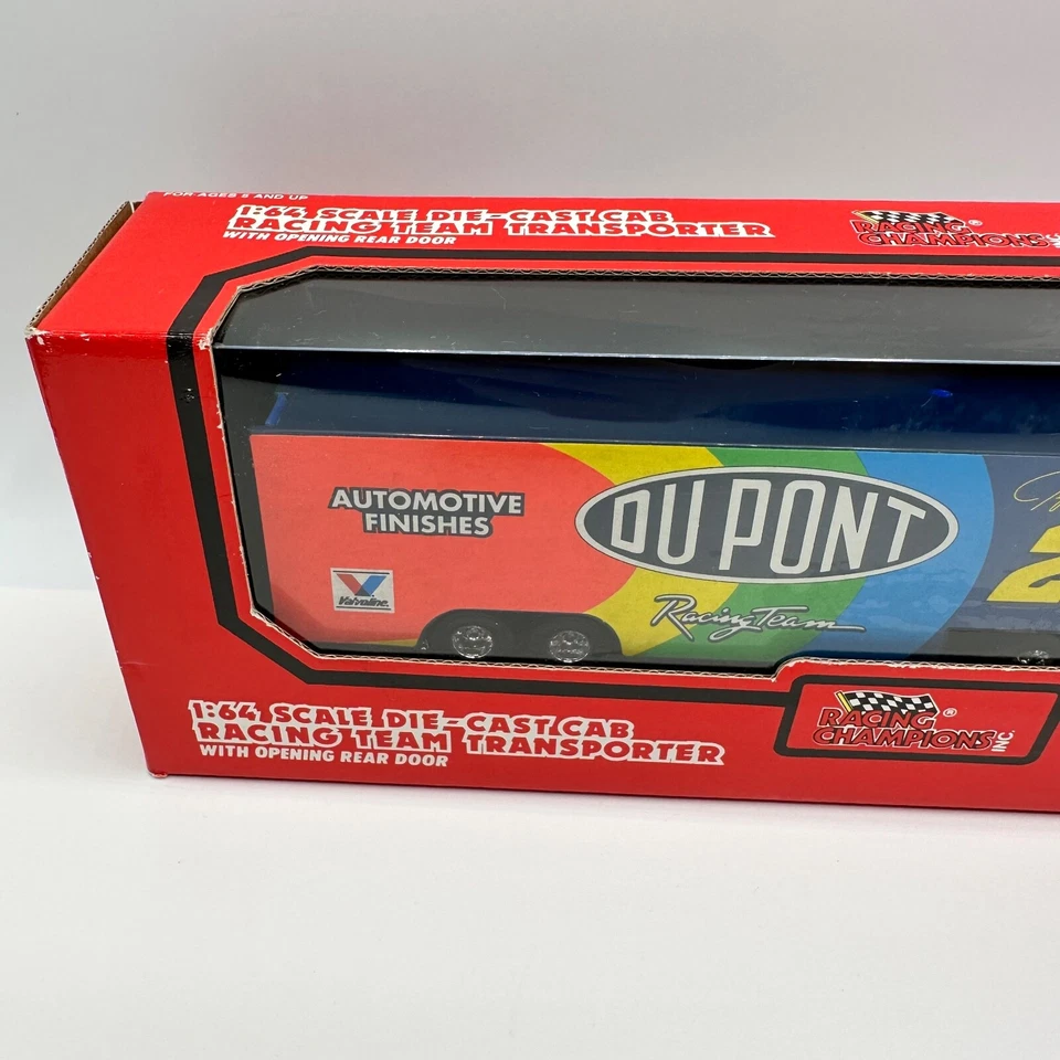 Racing Champions Jeff Gordon #24 DuPont Team Transporter 1993 Edition 1:64 Scale - Image 3 of 4