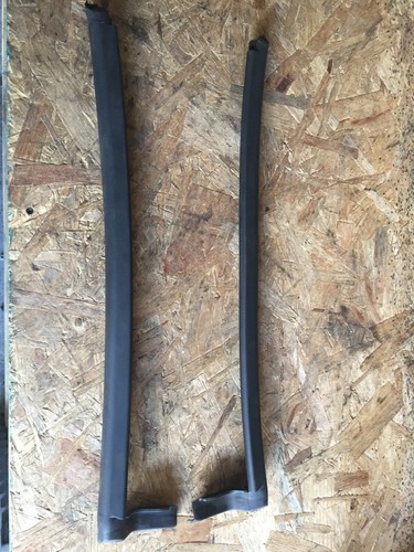 2005-2013 Chevrolet Corvette C5 new targa side weatherstrip seals, pair USED #2