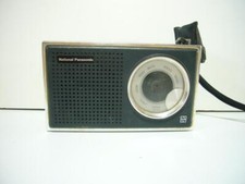 National/Panasonic AM 6 stone transistor radio R-1241 junk and parts