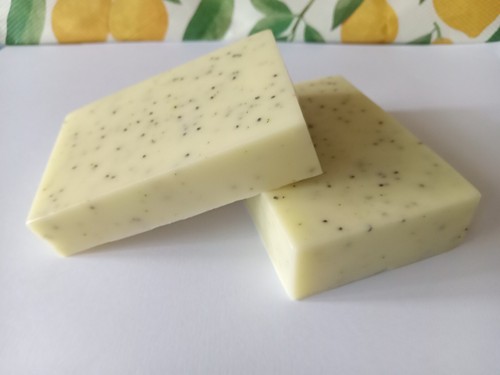 LEMON VERBENA & POPPY SEED Handmade soap/Essential oils/No artificial colours - Picture 3 of 6