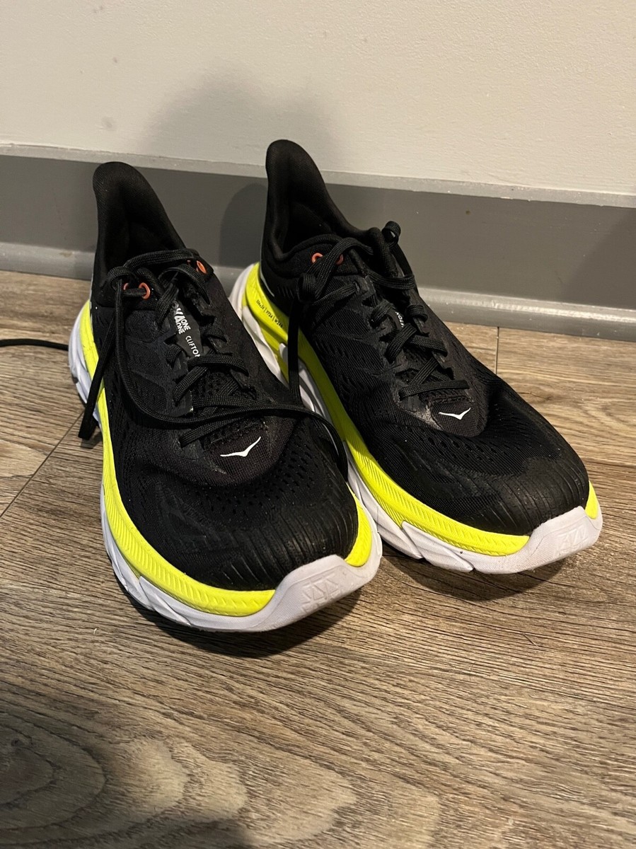 Hoka one one Clifton Edge Running shoes size 9.5 black Hoka one one Clifton Edge Running shoes size 9.5 black