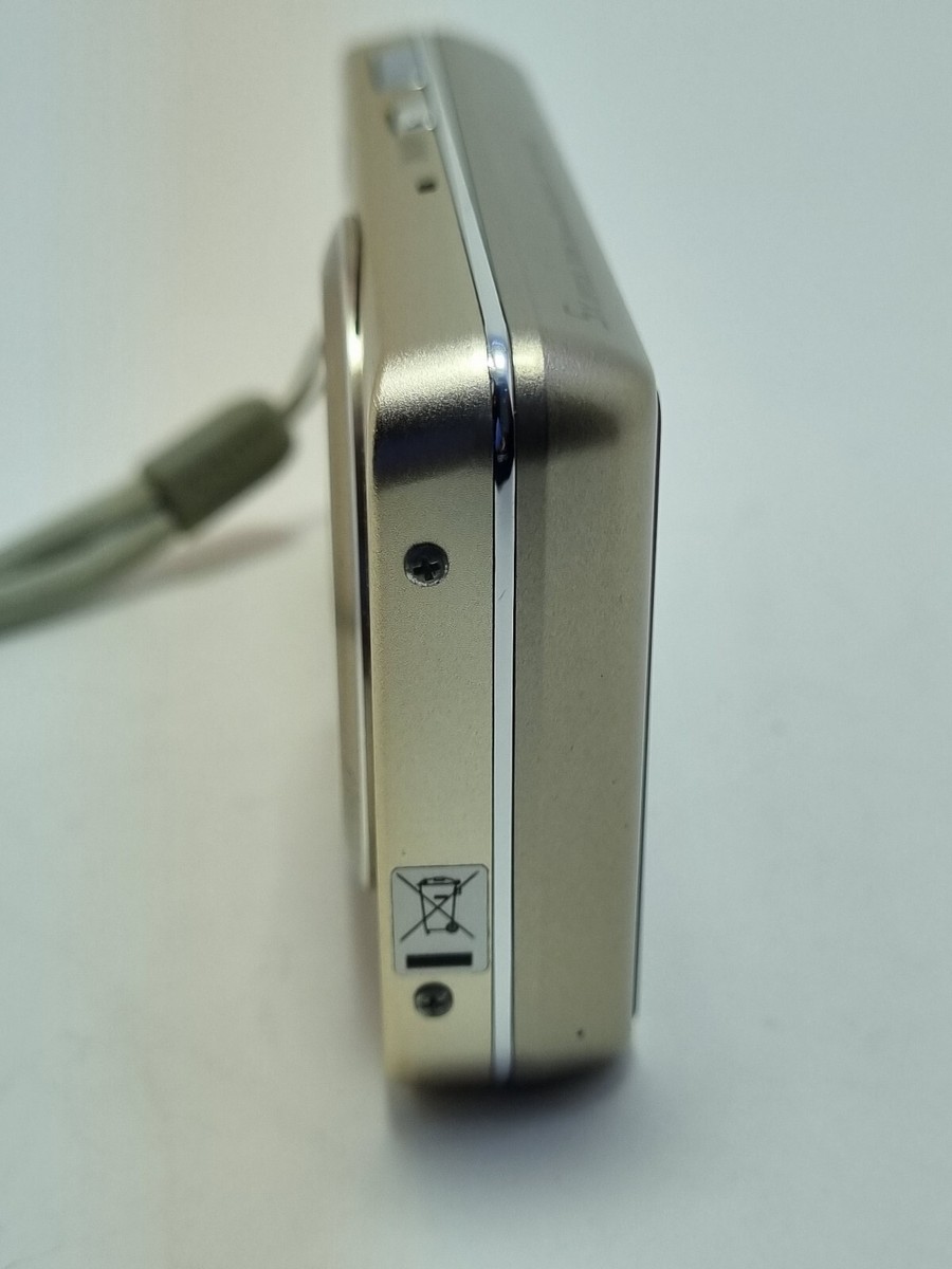 SONY DSC-W630 Cyber-Shot W630 (16.1 million CCD / Optical X5) rare