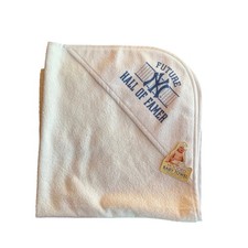 New York Yankees Future Hall of Famer Baby Hooded Towel Bath Time Cozy
