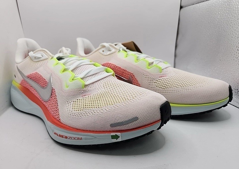 Nike FD2722-100 Pegasus 41 Air Zoom White Crimson Running Shoes Size 10.5 US