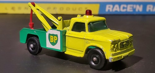 Matchbox Lesney No 13 BP Dodge Truck Wrecker Tow Truck with Red Hook w/BOX (2) - Picture 2 of 8