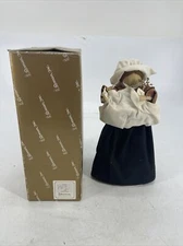 VINTAGE RARE Roman INC Pilgrim Girl 77344B 
