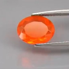 Superbe Opale de feu du Mexique, taille ovale/1,30 carats ( vidéo disponible )