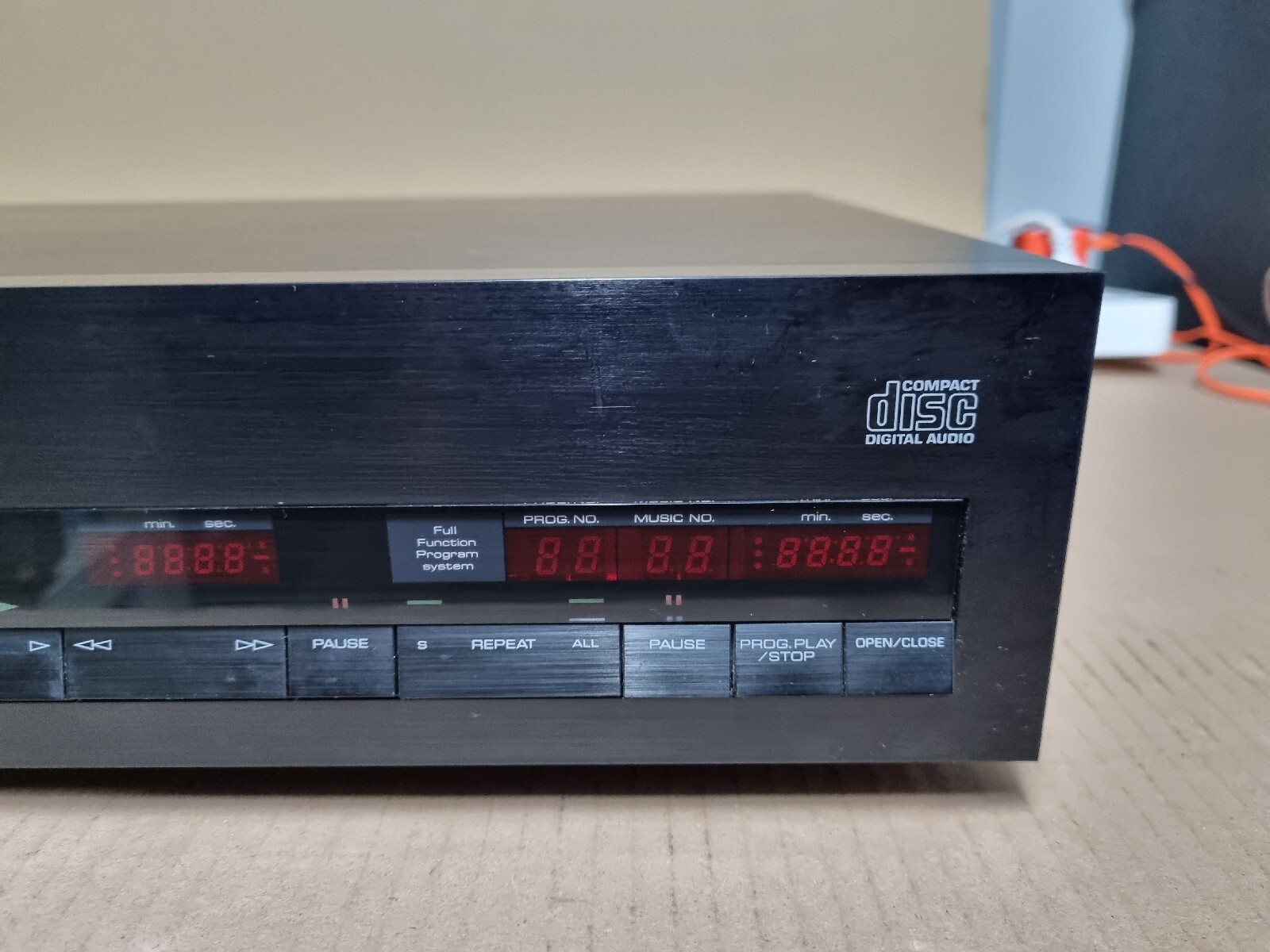 VINTAGE YAMAHA CD1 COMPACT DISC PLAYER, 1ST YAMAHA CD PLAYER, 1983