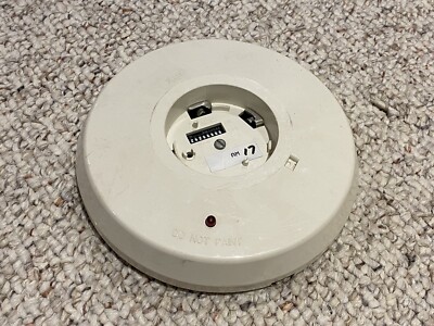 Simplex 4098-9781 Smoke Detector Base 