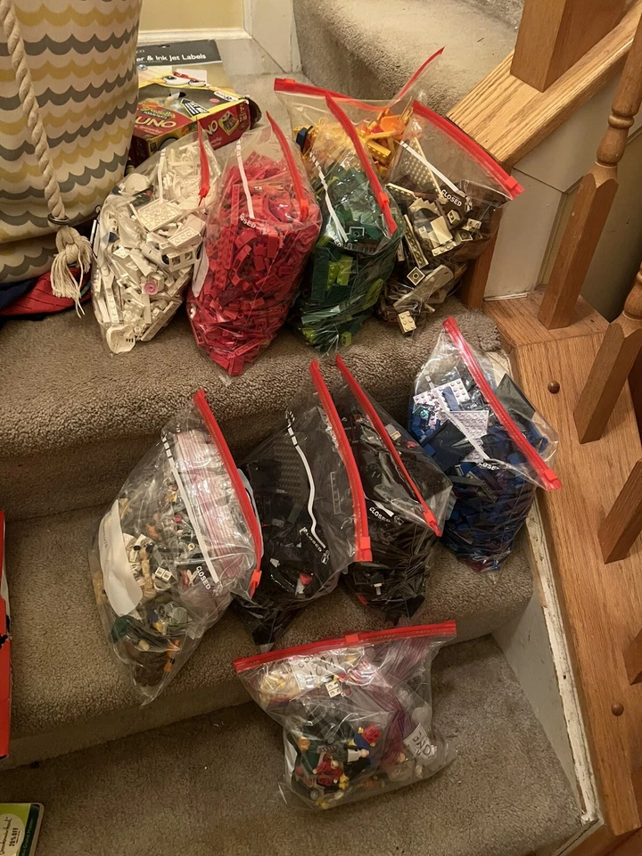 ALMOST 5 LB GREY LEGO BRAND BLOCKS BULK LOT! - Image 2 of 2