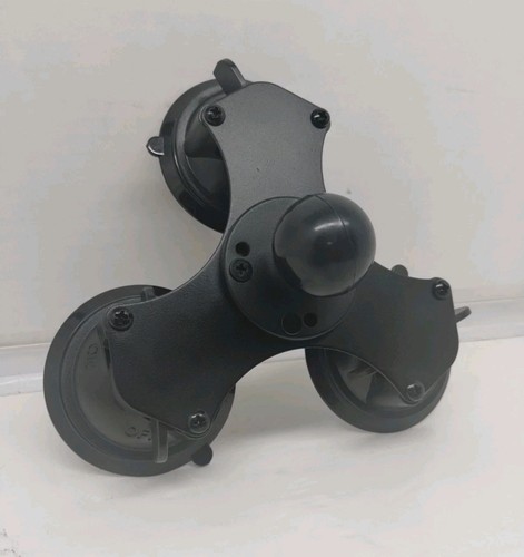 RAM-224-3U RAM Twist-Lock Triple Suction Cup Base with Ball - Afbeelding 8 van 10