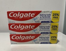 Colgate 5oz Baking Soda  Peroxide Toothpaste Whitening Teeth Brisk Mint 3 Pack