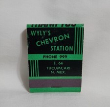 Vintage Wyly's Chevron Station Standard Gas Oil NM Matchbook Advertising Full