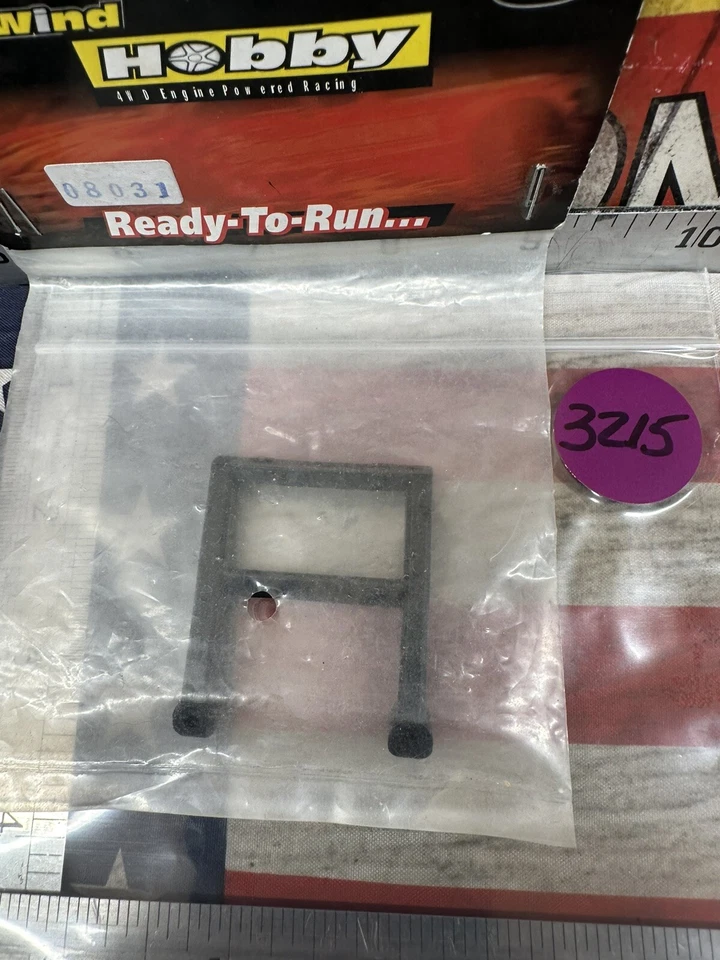 Himoto / Redact 08031 Rear Shock Tower Holder HSP Parts 1:10 NIP USA Shipped - Image 3 of 4