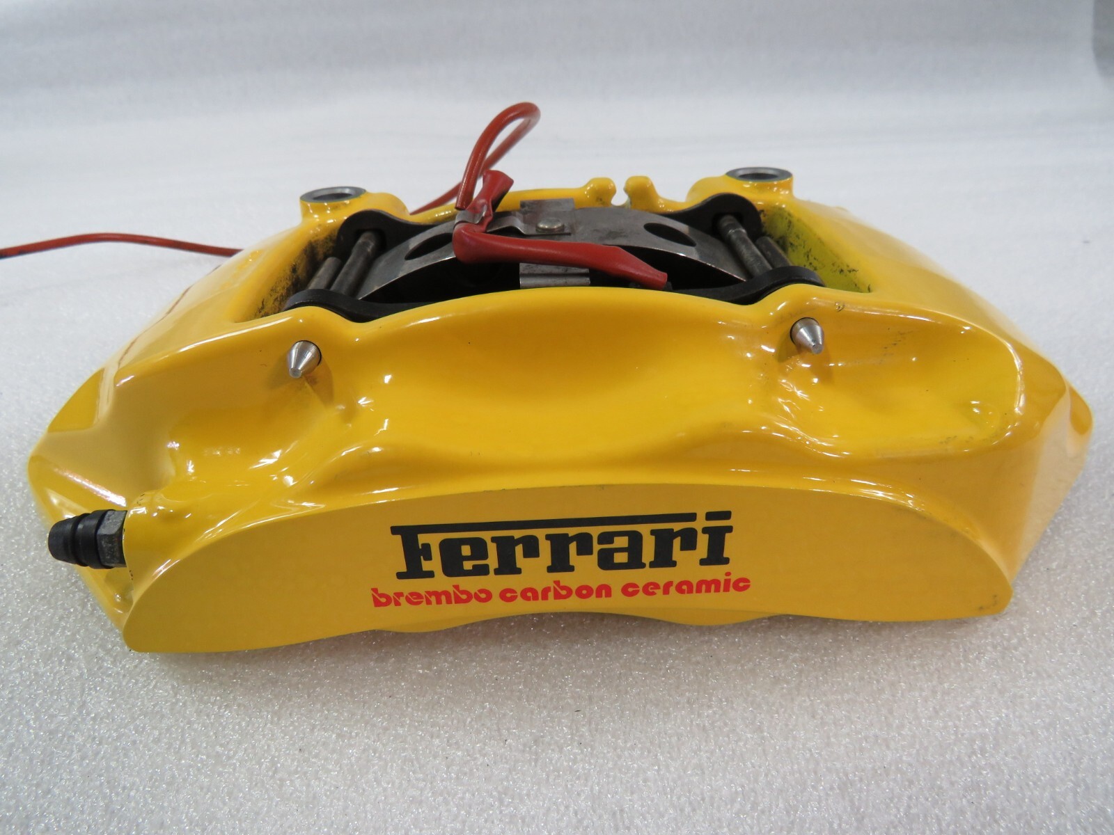 Ferrari California, RH, Rear Brake Caliper, Yellow, Nicked, Used, P/N 246912