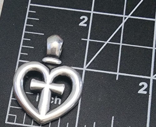 Retired James Avery Heart Pendant with Cross Center 13.11gr - 第 3/4 張圖片