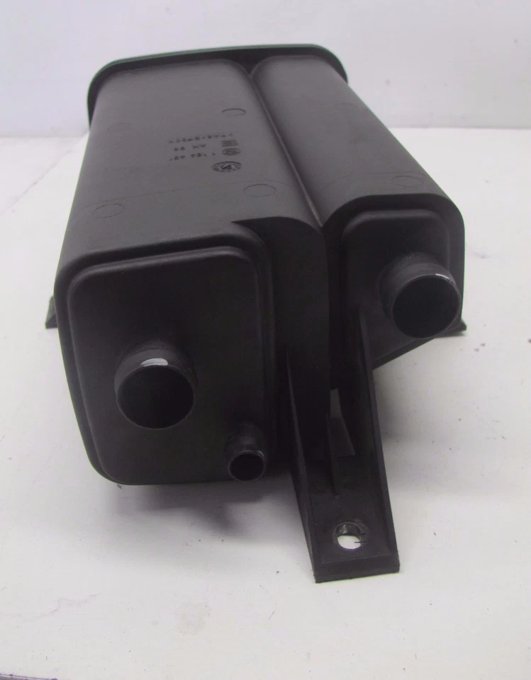 BMW X5 E53 2001-2003 bote de filtro de carbón activado por vapor de combustible OEM KM60316 Foto 4 de 4