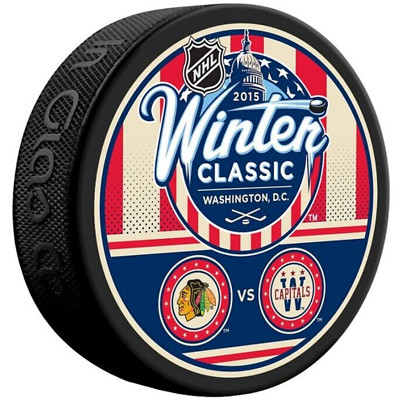 2015 NHL Winter Classic Dueling Style Collectible Hockey Puck -Chicago Blackhawk