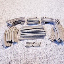 Thomas Train TrackMaster Tan Beige Brown Curves 2009 Mattel 42 Pieces