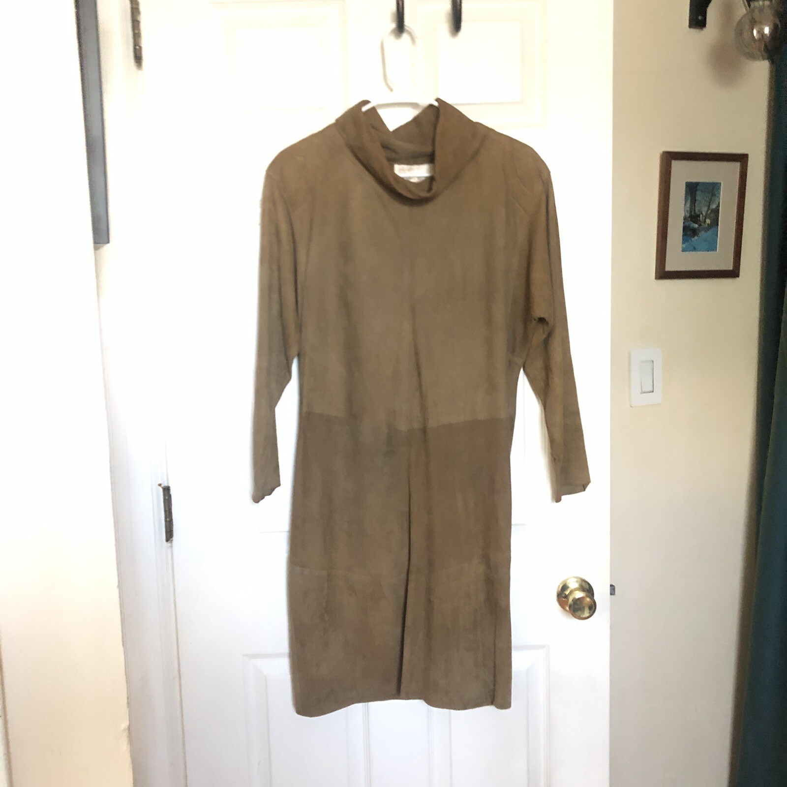 Picture 1 of 2