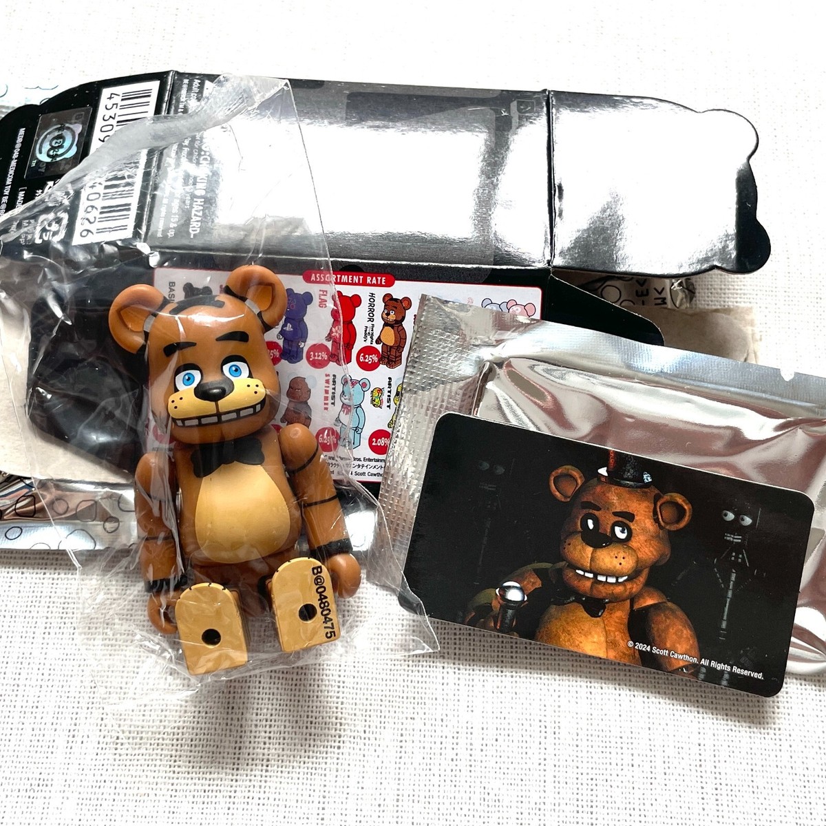ポスター BE@RBRICK100% MONSTERS ポスター BE@RBRICK100