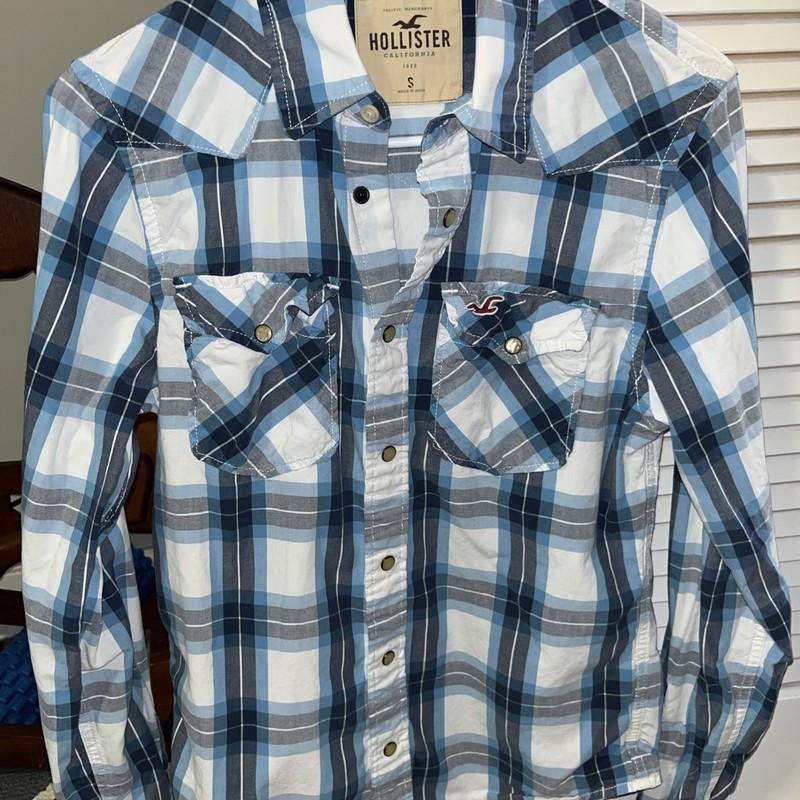 Men’s Hollister Button Up Shirt Size Small