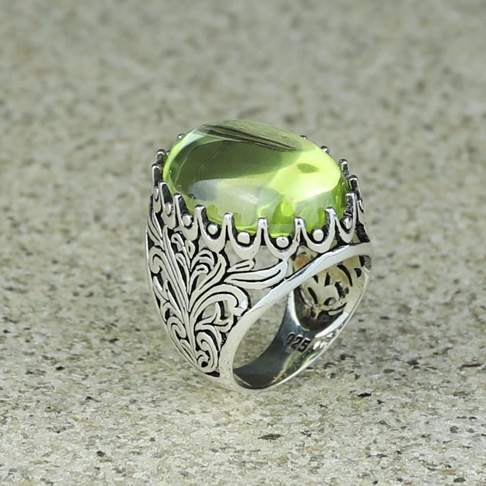 Anillo grande de piedras preciosas de peridoto verde hecho a mano para hombre, anillo de plata turco hecho a mano Foto 4 de 4