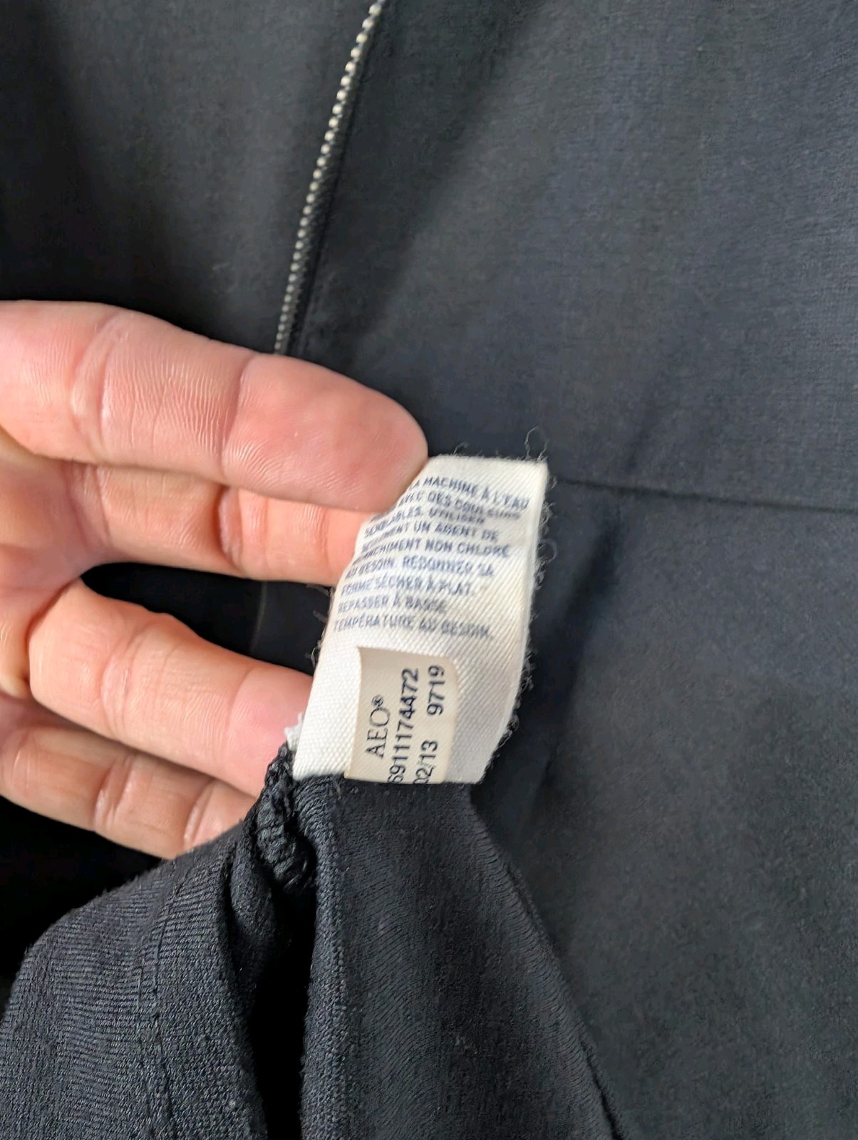 American Eagle Outfitters Solid Black Women's Sle… - image 8