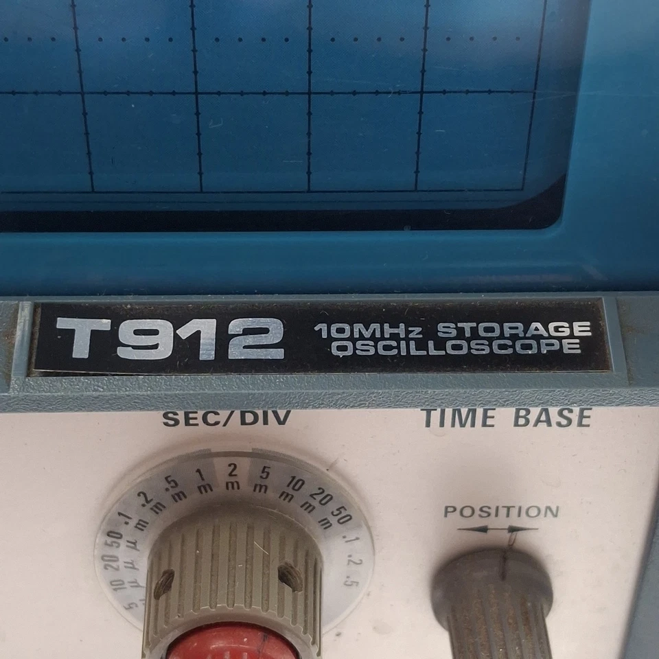 Tektronix T912 Oscilloscope, 2-Channels, 10MHz, 2-10mV/div, BNC, 120/240VAC - Image 2 of 4
