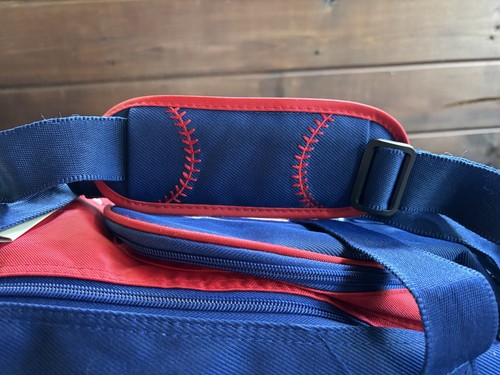 Chicago Cubs Baseball Duffle Bag Style With A Separate Drawstring Bag. - Picture 13 of 14