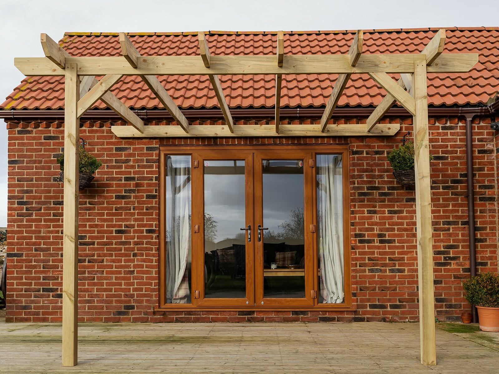 Wooden Garden Leanto Pergola Kit Chamfered Design WallMounted Shade