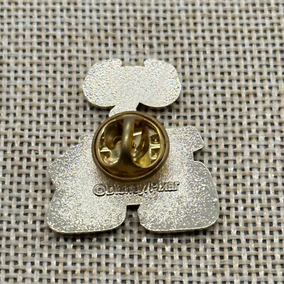 WALL・Eの公開してた時にしか売ってなかったメダルです。 Disney Store JAPAN 25th Anniversary Pin Box Each Sell WALL E Pixar