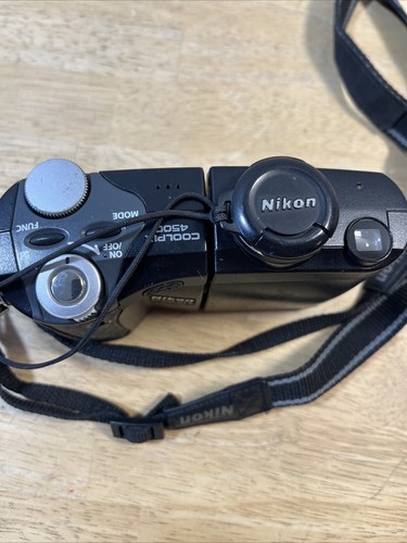 Nikon COOLPIX 4500 4.0MP 4x Optical Zoom Digital Camera Untested With Battery - Picture 17 of 17