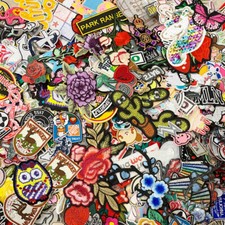 30PCS Embroidered Patch Random Letter Animal Iron on Lot Of Clothing Badge DIY