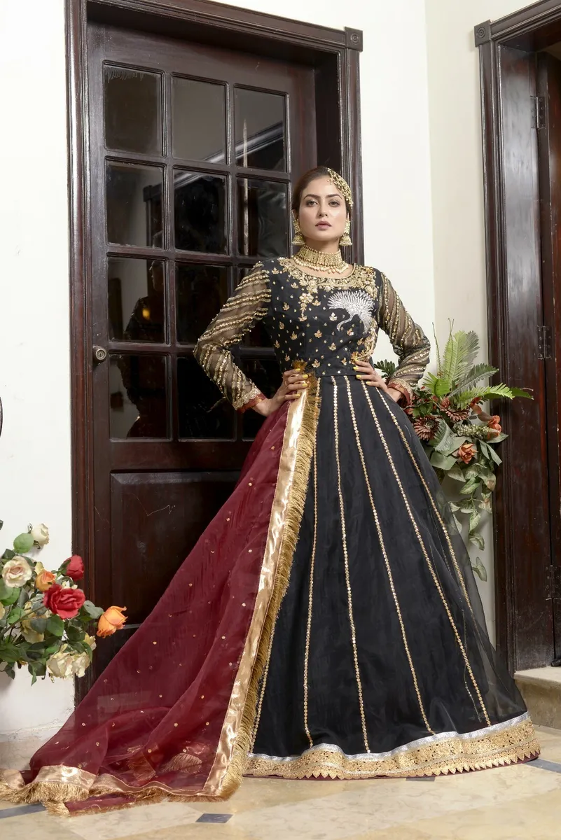 Azure Luxury Formal Wedding & Party Wear Dresses in Pakistan –  DressyZone.com