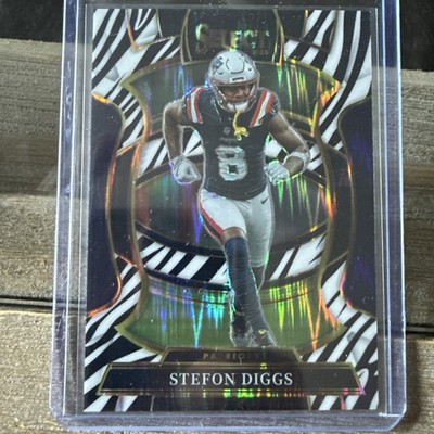 2025 Panini Select Stefon Diggs Zebra Prizm Shock #79 Concourse