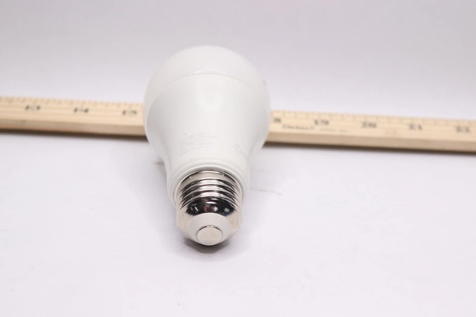 EcoSmart Dimmable LED Light Bulb Daylight Equivalent A19 100W 11A19100WESD003 - Image 4 of 4