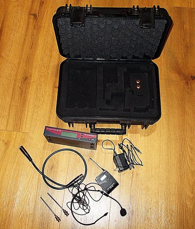 SENNHEISER Wireless Headset Microphone Receiver Transmitter Case XLR Cable ALL!!